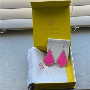 COPY - Kendra Scott Earrings in Hot Pink